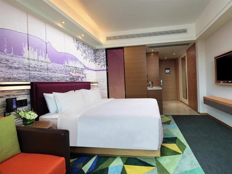 Hampton By Hilton Wuhan Tianhe Airport East Eksteriør bilde