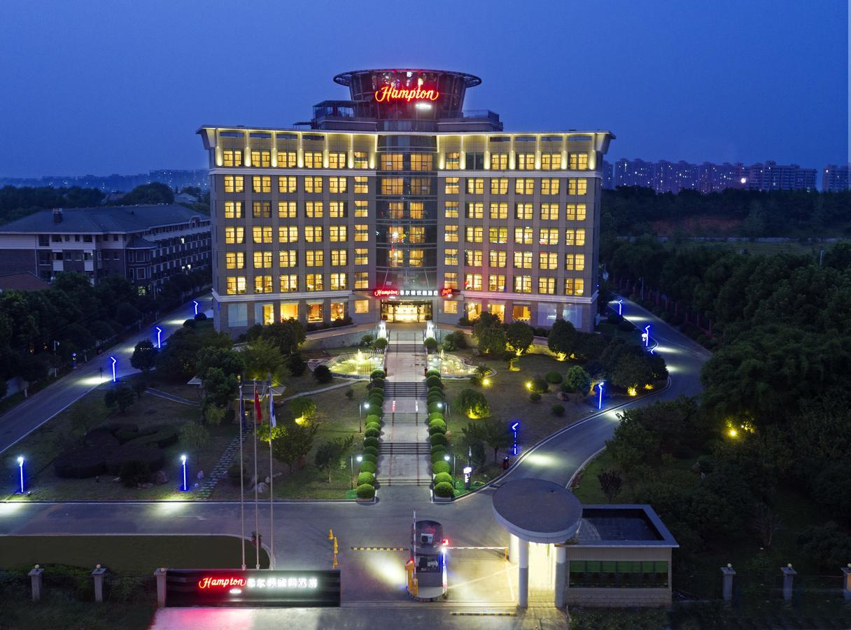 Hampton By Hilton Wuhan Tianhe Airport East Eksteriør bilde
