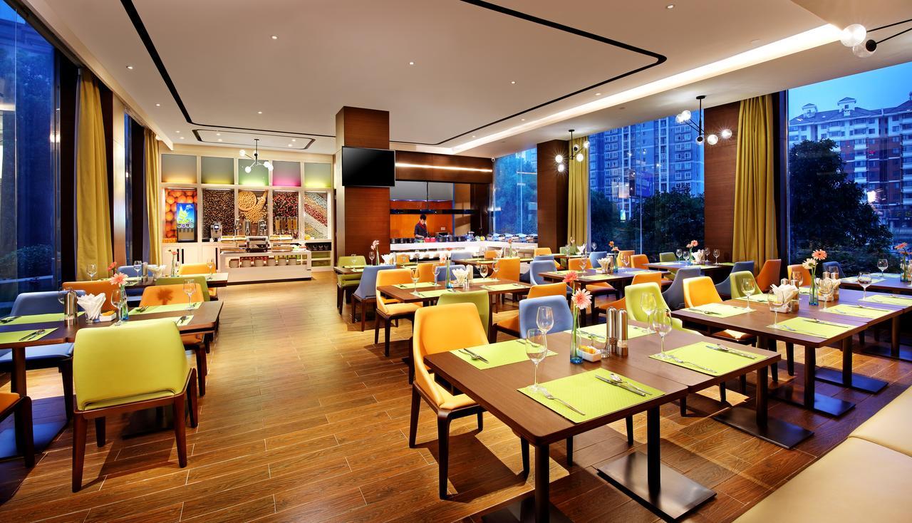 Hampton By Hilton Wuhan Tianhe Airport East Eksteriør bilde
